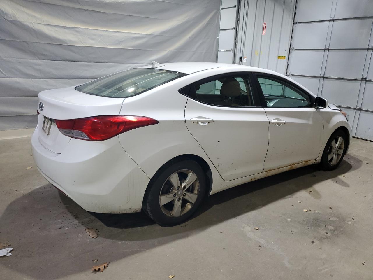 Hyundai ELANTRA Gls Image 5