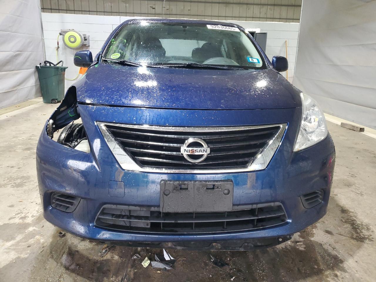 Nissan Versa S Image 11