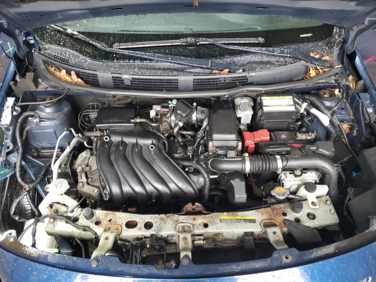 Nissan Versa S Image 7