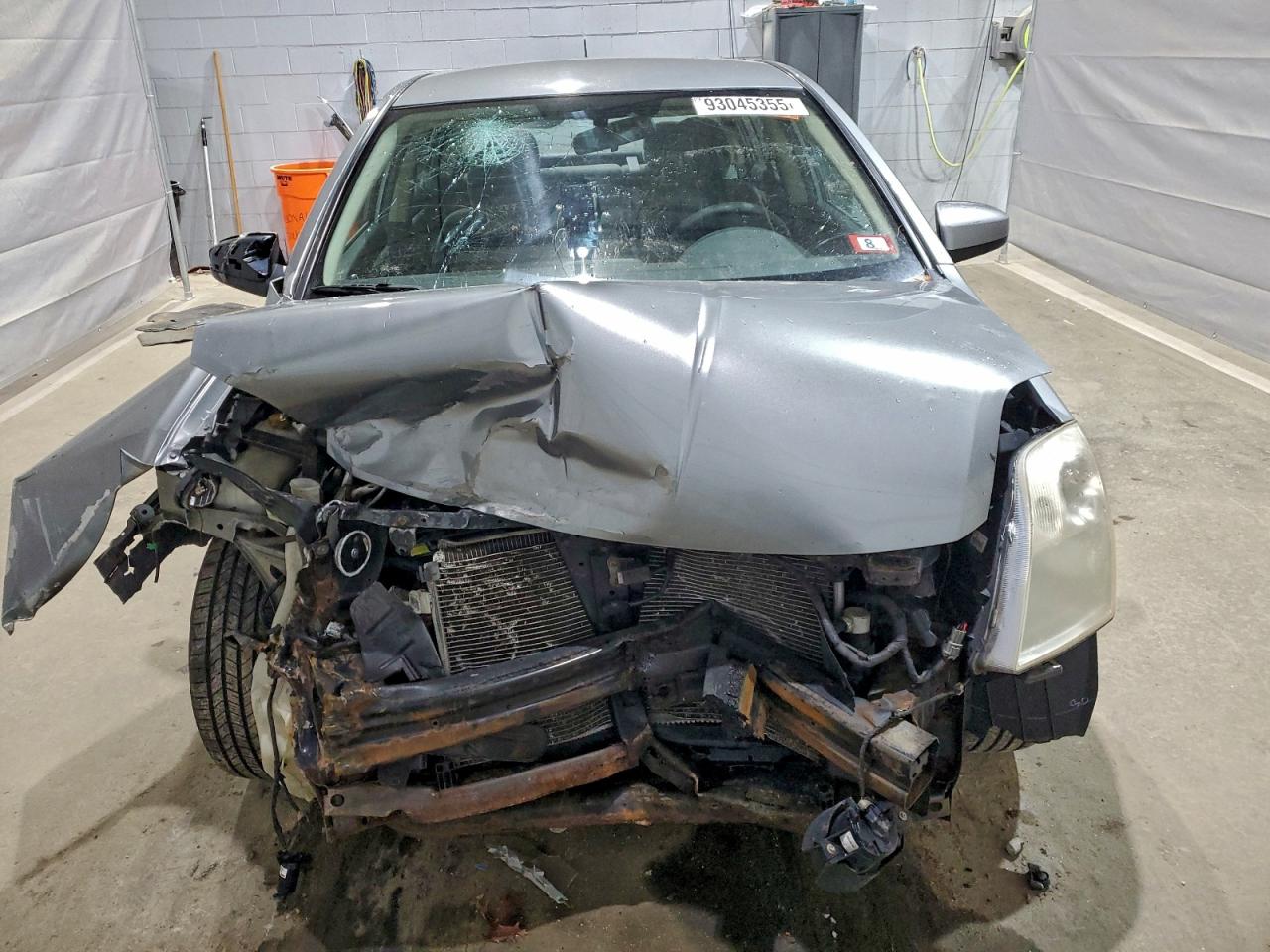 Nissan Sentra 2.0 Image 4