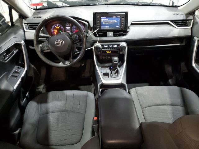 Toyota RAV4 Le Image 6