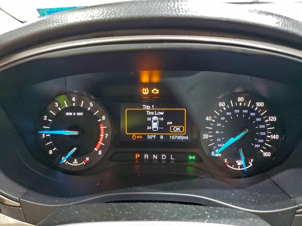 Ford Fusion Se Image 6