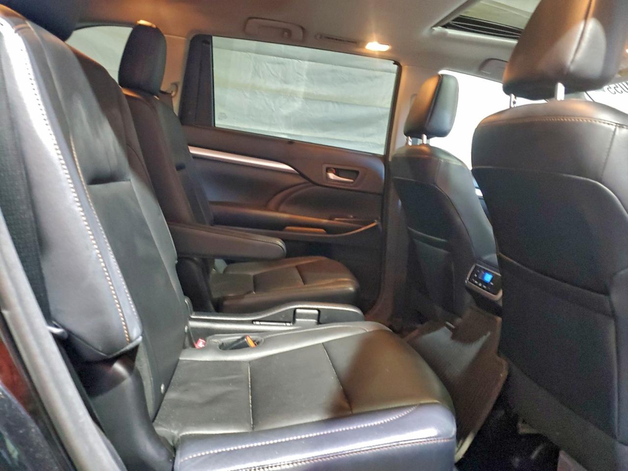 Toyota Highlander Xle Image 5