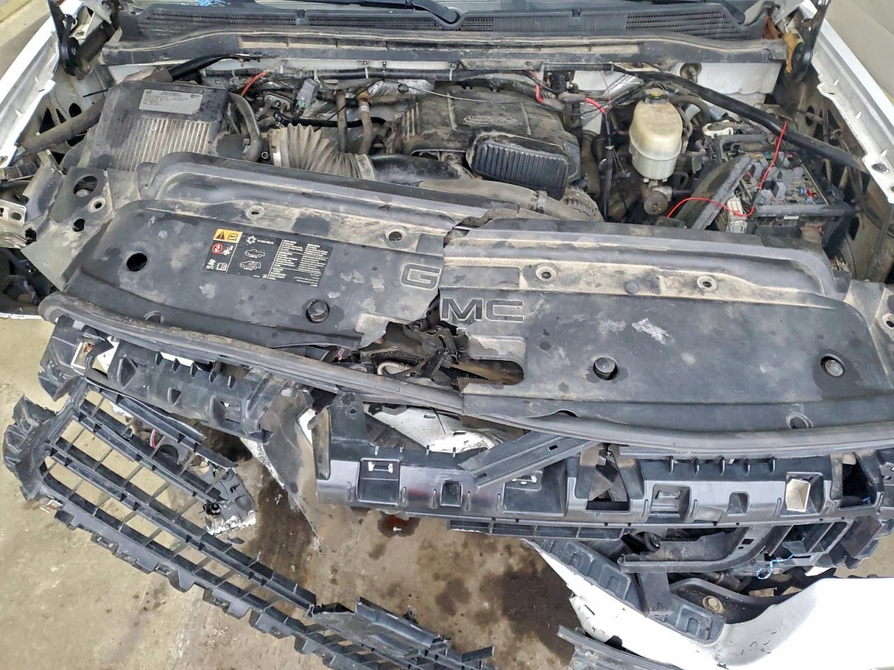 GMC Sierra K2500 Slt Image 12