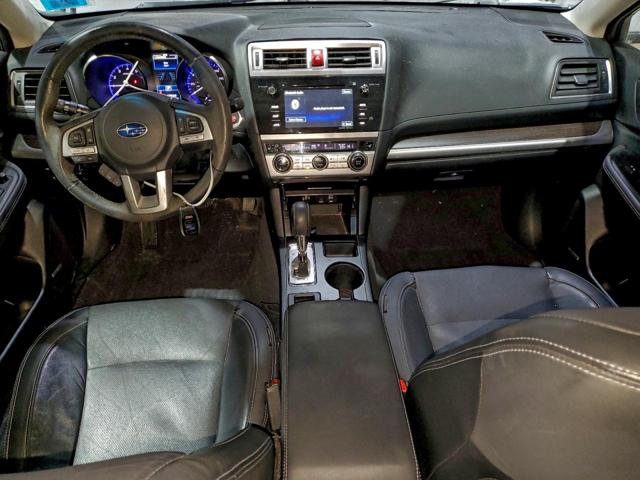 Subaru Legacy 2.5i Limited Image 12