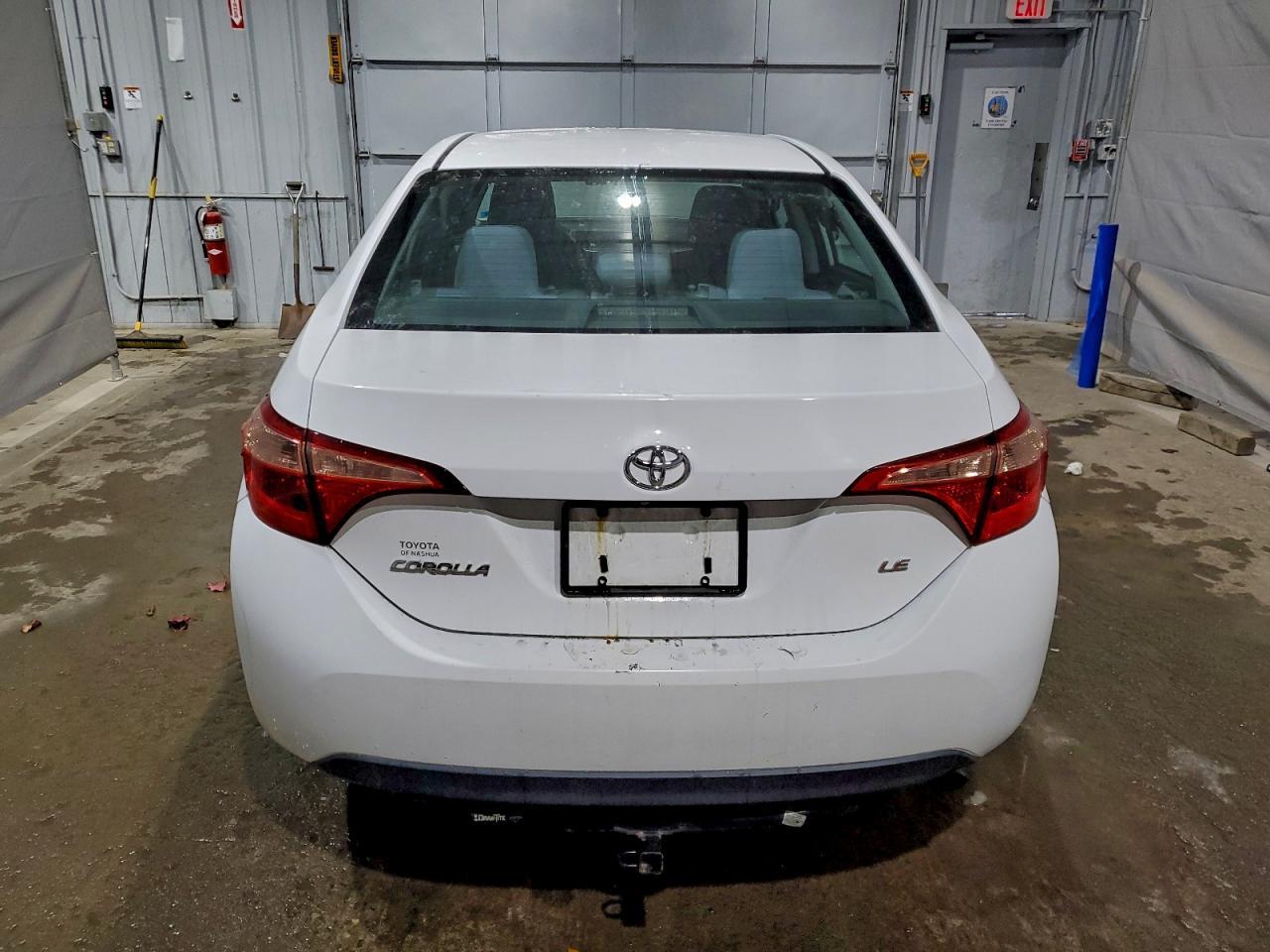 Toyota Corolla L Image 3