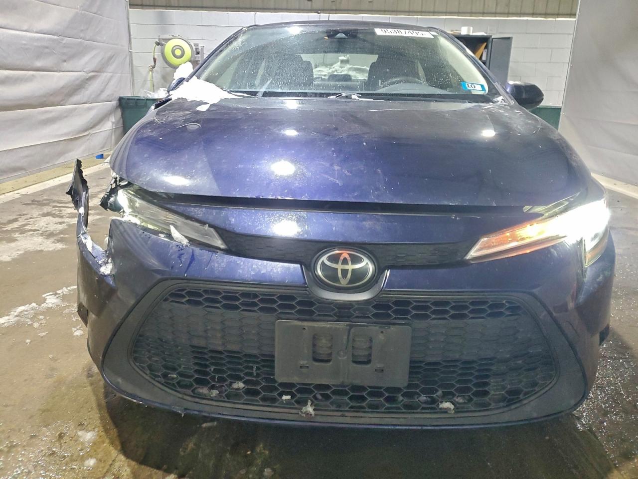 Toyota Corolla Le Image 5