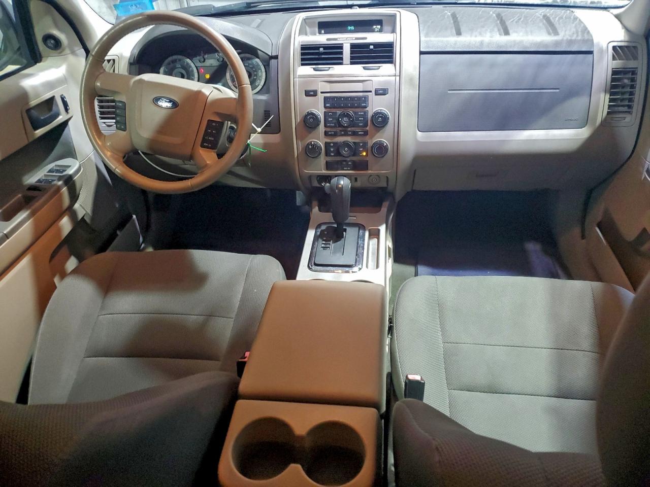 Ford Escape Xlt Image 5