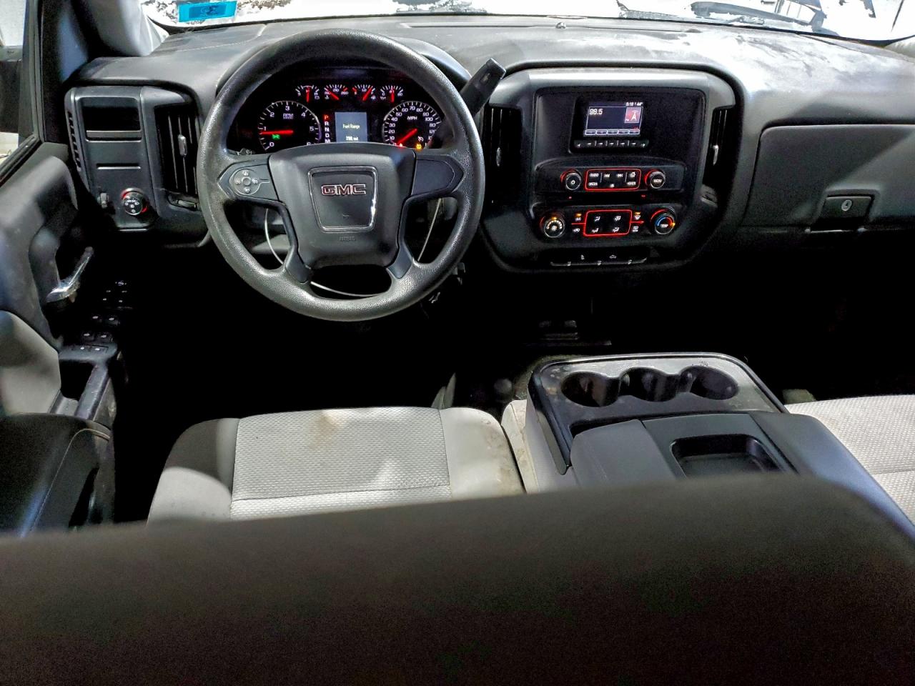 GMC Sierra K1500 Image 6