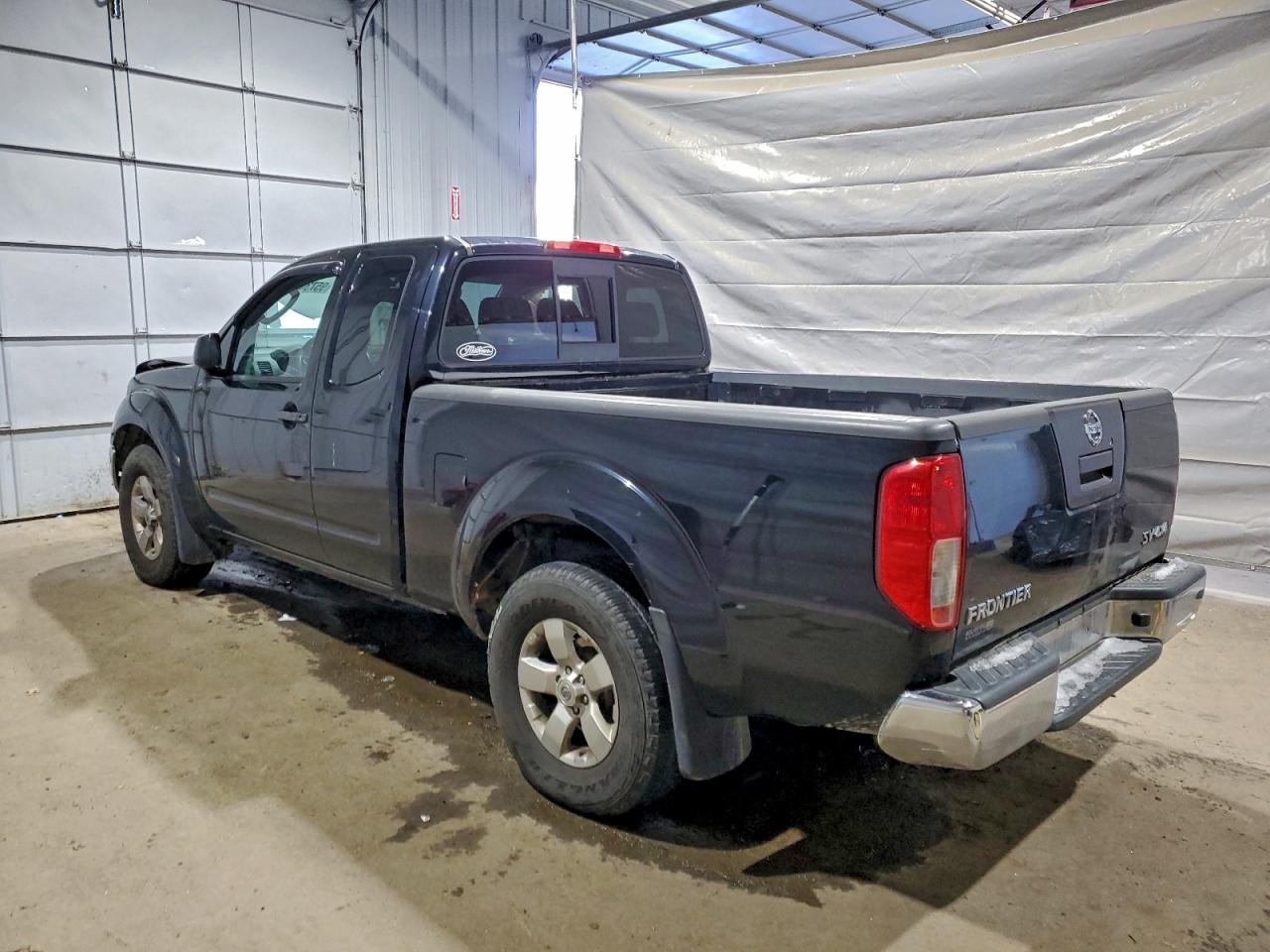 Nissan Frontier Sv Image 5