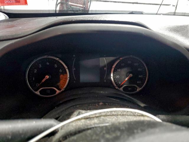 Jeep Renegade Latitude Image 4