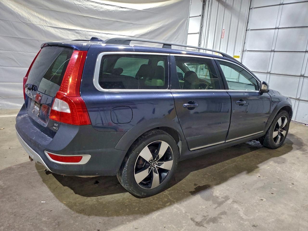 Volvo XC70 3.2 Image 6
