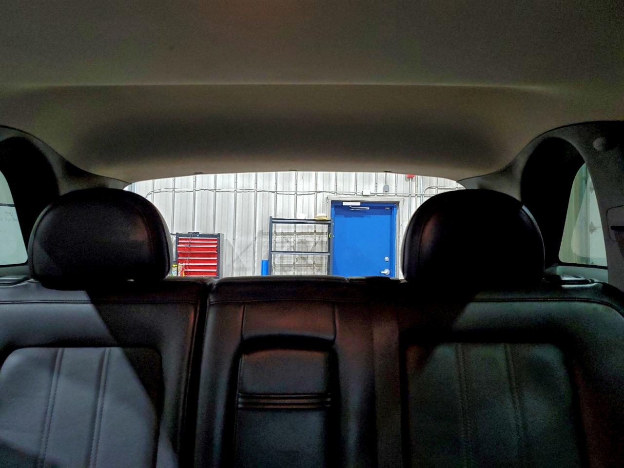 Chevrolet Captiva Sport Image 8