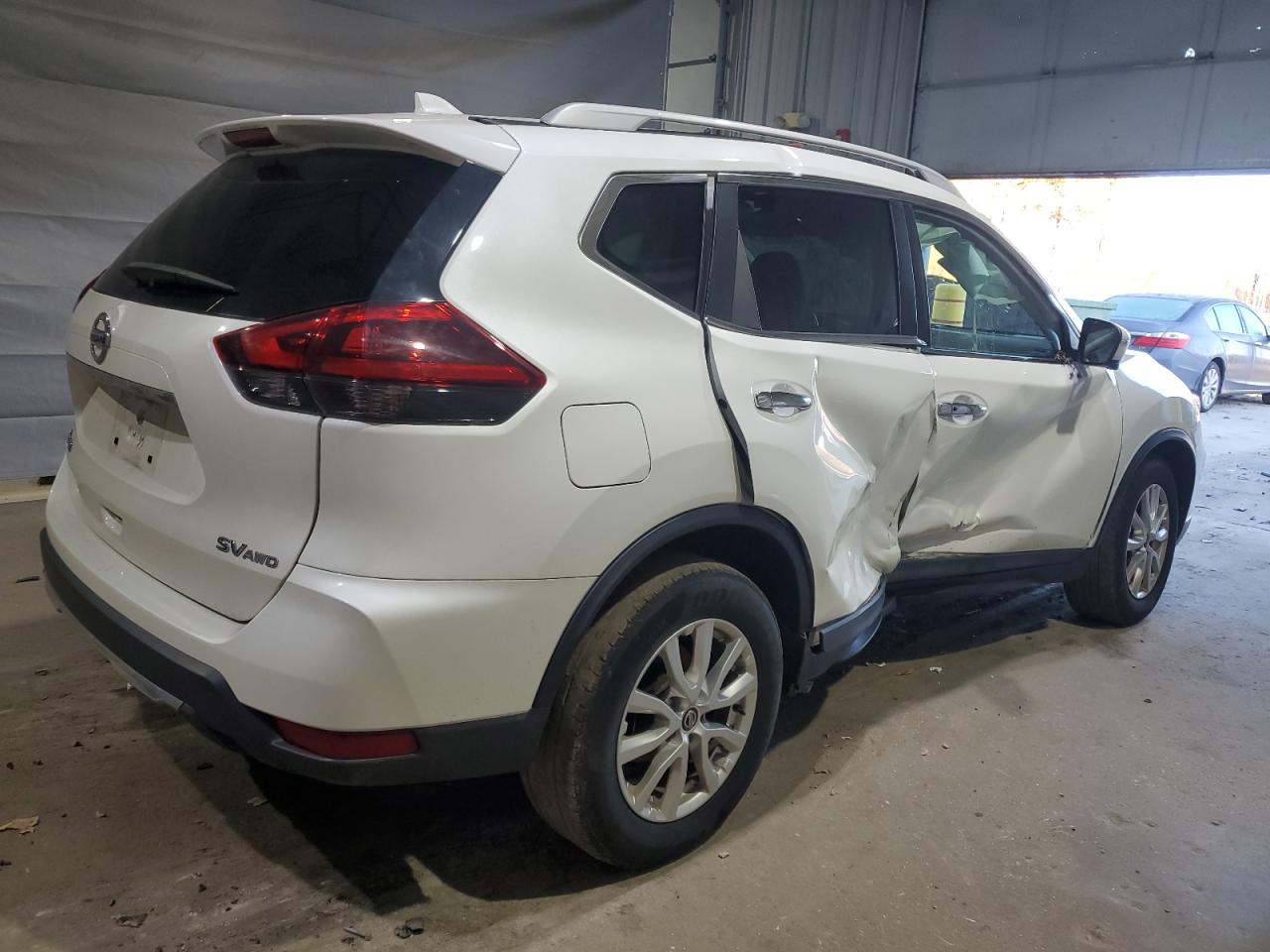 Nissan Rogue S Image 10