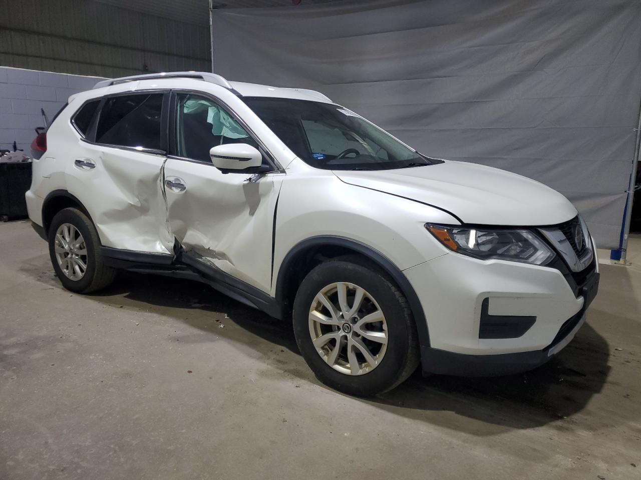 Nissan Rogue S Image 13