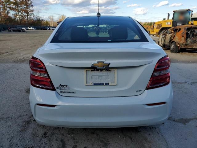 Chevrolet Sonic Lt Image 3