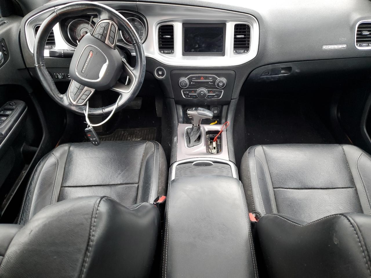 Dodge Charger Sxt Image 6