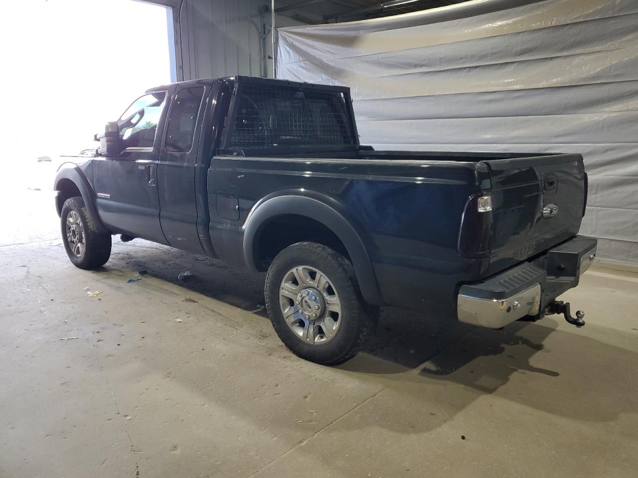 Ford F-350 Super Duty Image 6