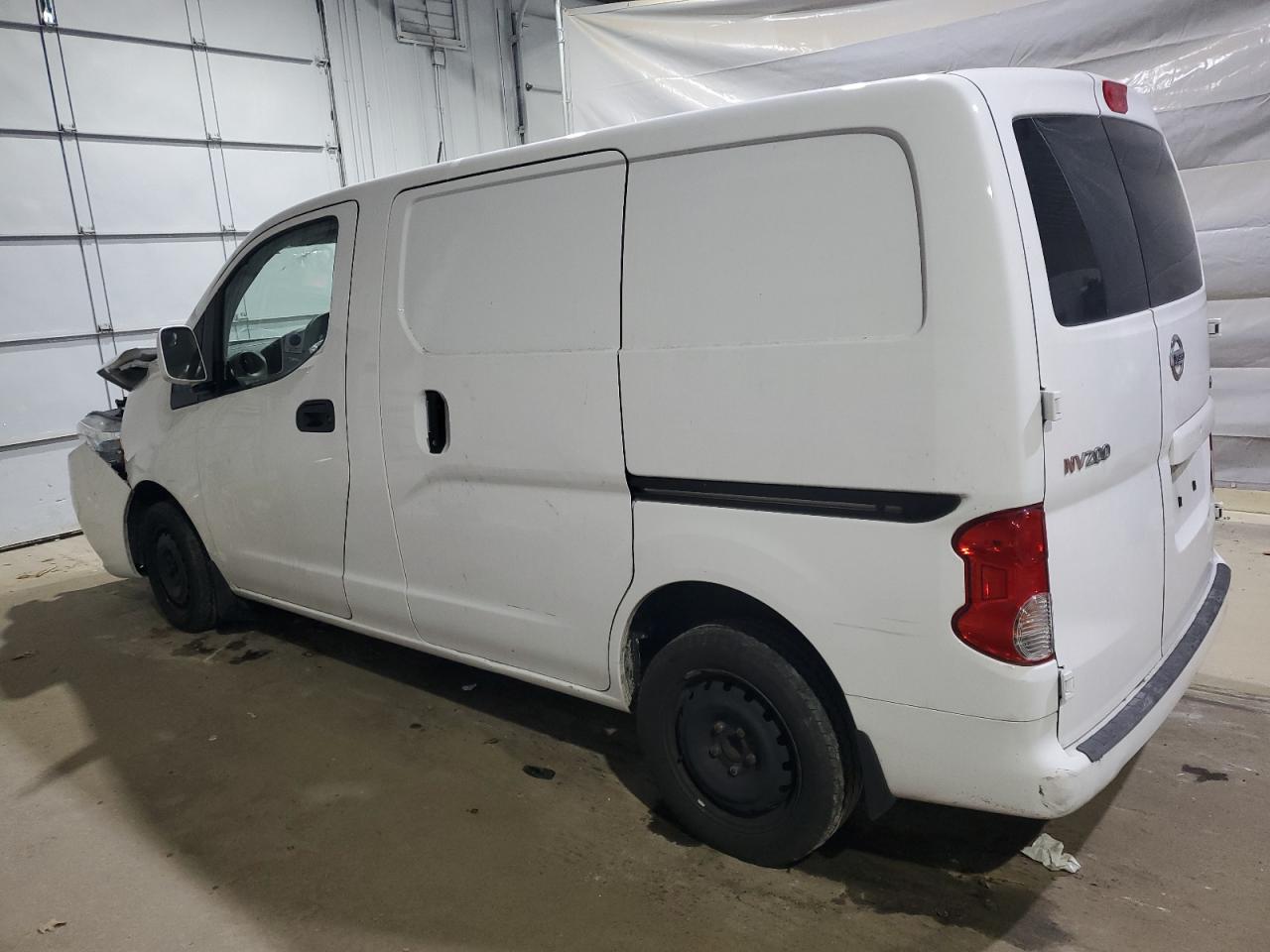 Nissan Nv 2.5s Image 9