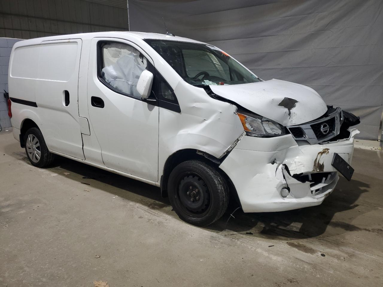 Nissan Nv 2.5s Image 3