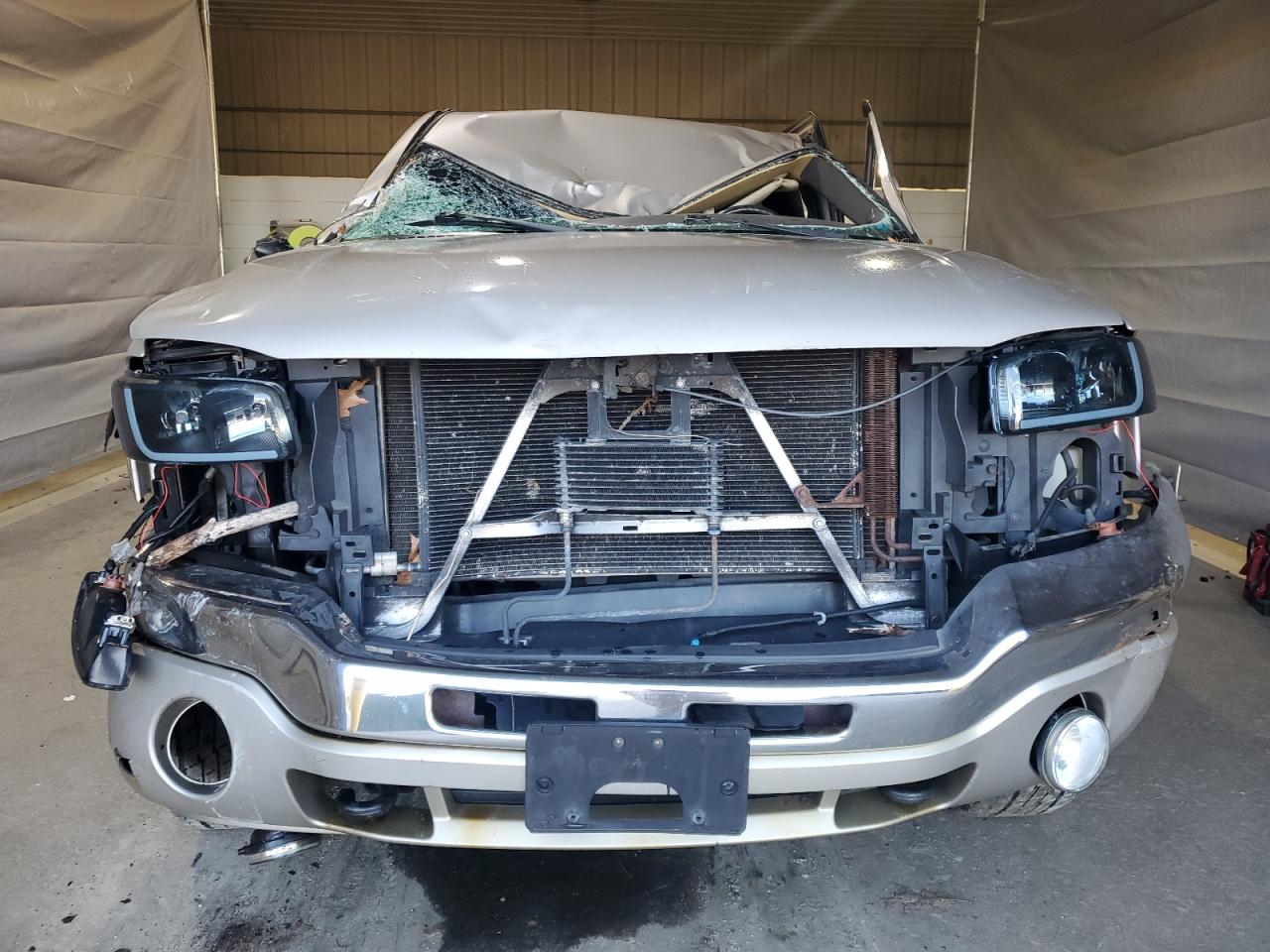 GMC Sierra K2500 Heavy Duty Image 6