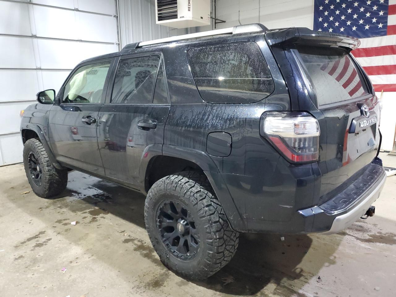 Toyota 4Runner Sr5/sr5 Premium Image 11