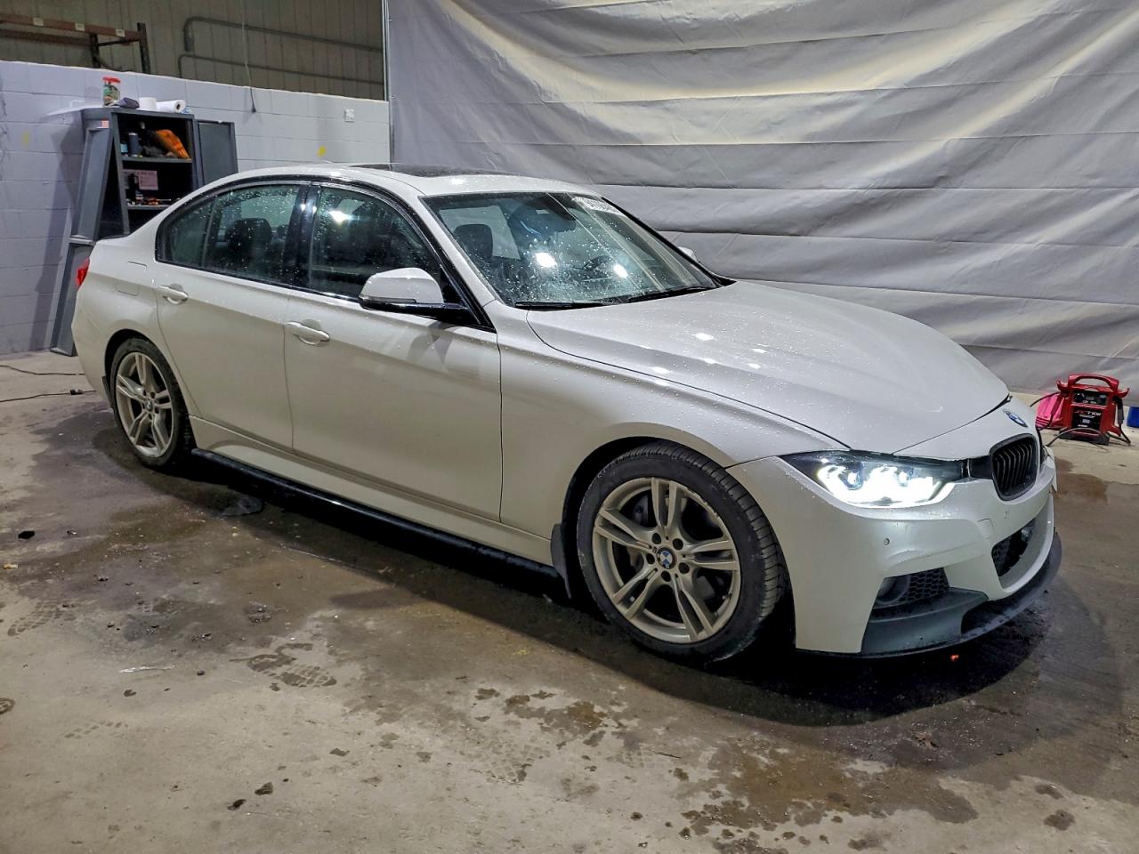 BMW 3 Series I Image 11
