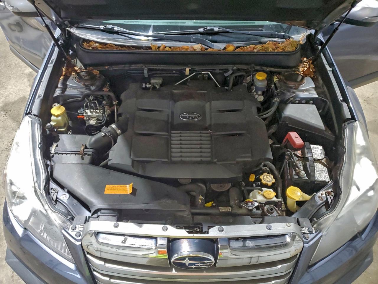 Subaru Outback 3.6r Limited Image 10