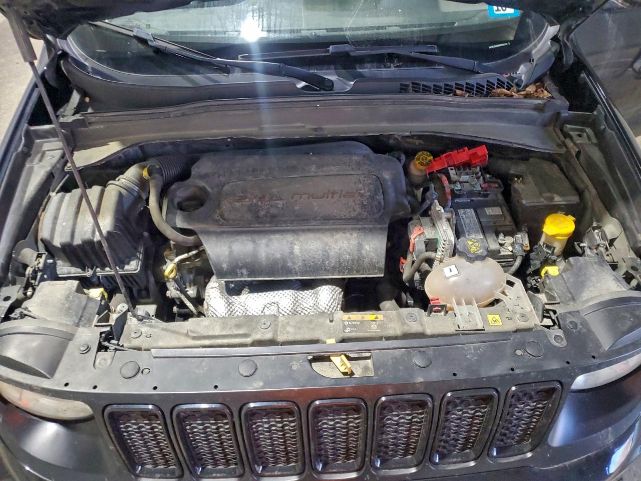 Jeep Renegade Sport Image 3