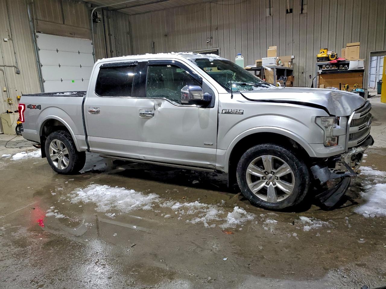 Ford F-150 Supercrew Image 4