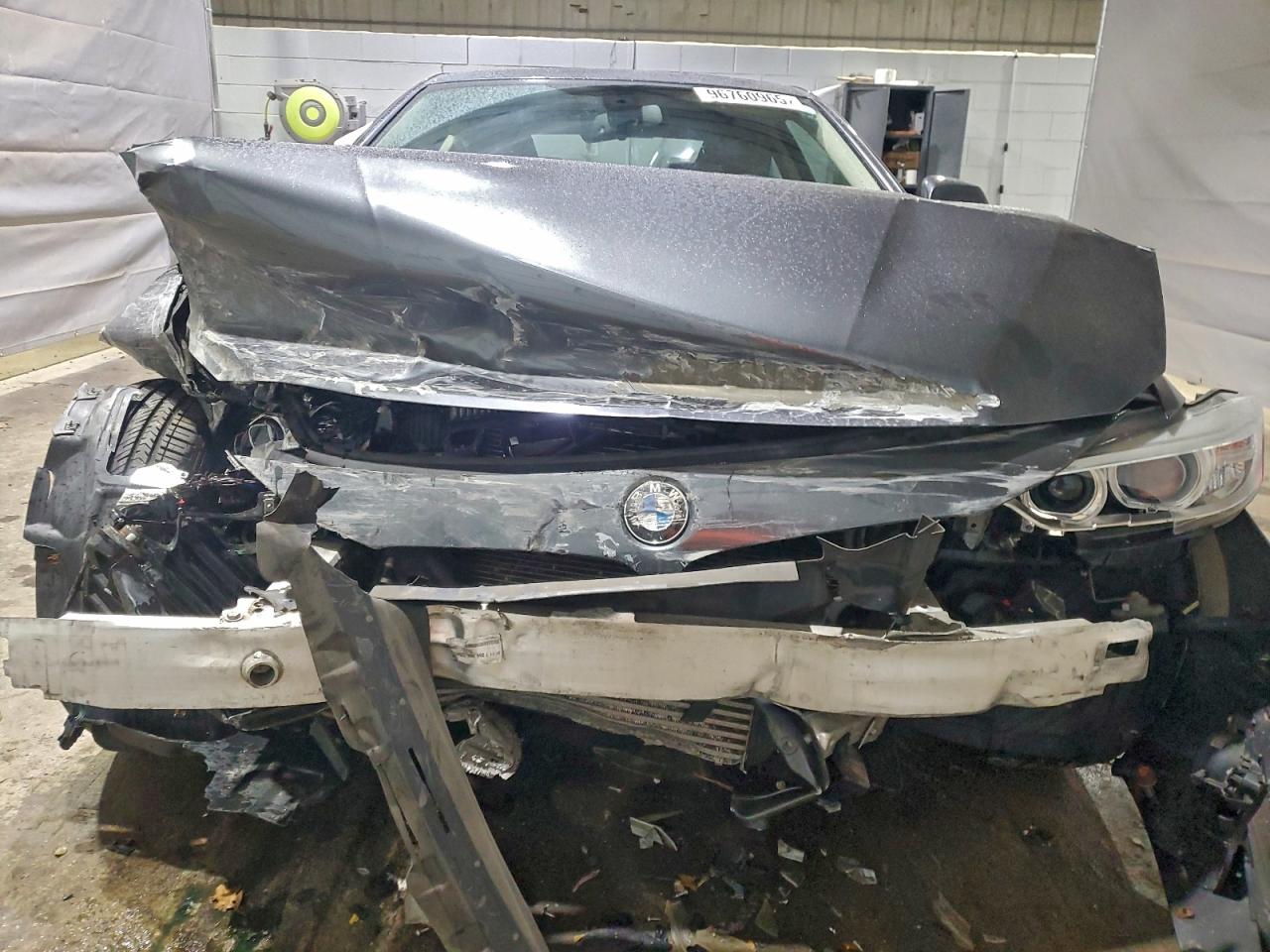 BMW 4 Series Xi Image 6