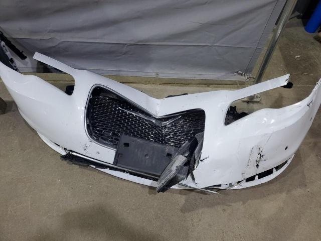 Chrysler 300 Platinum Image 9