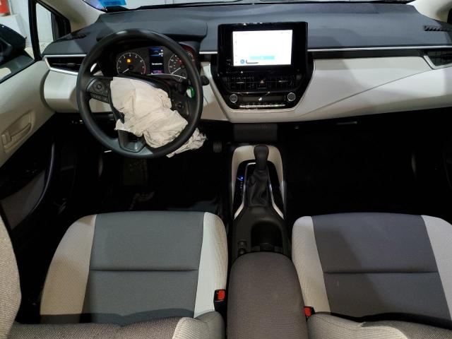 Toyota Corolla Le Image 9