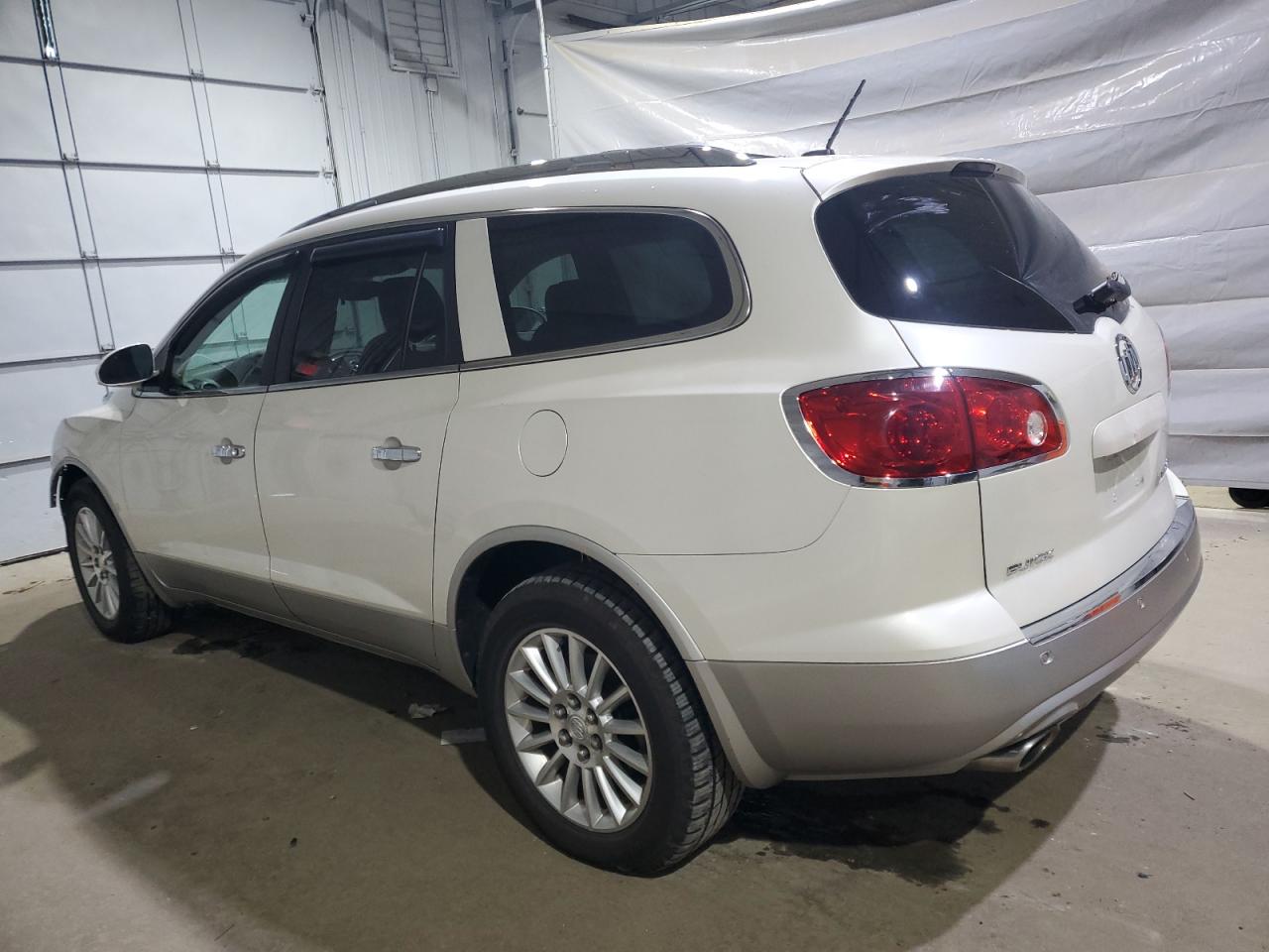 Buick Enclave Image 4