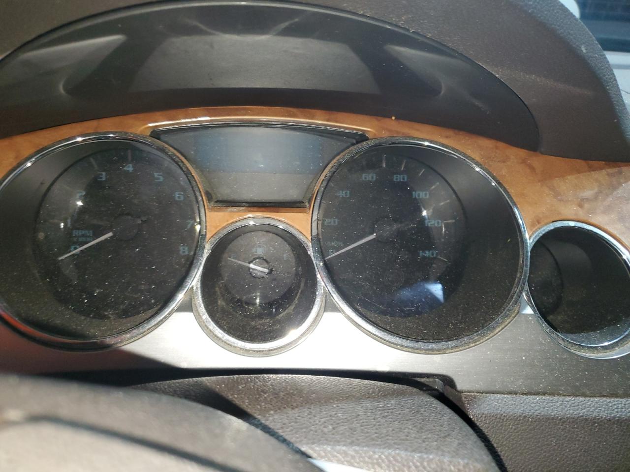 Buick Enclave Image 3