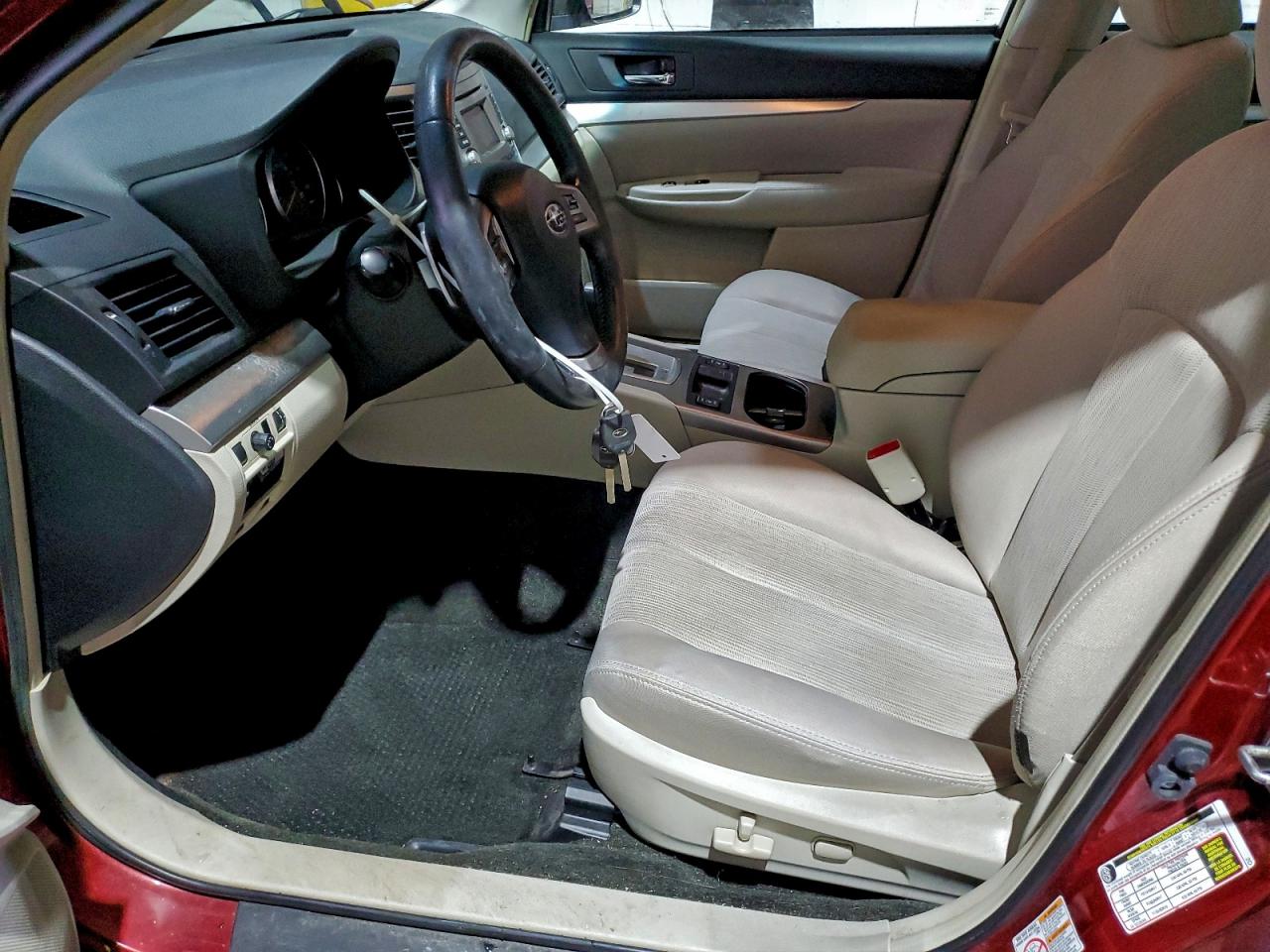 Subaru Legacy 2.5i Premium Image 6