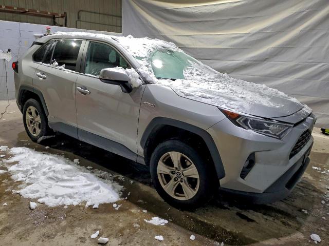 Toyota RAV4 Xle Image 4