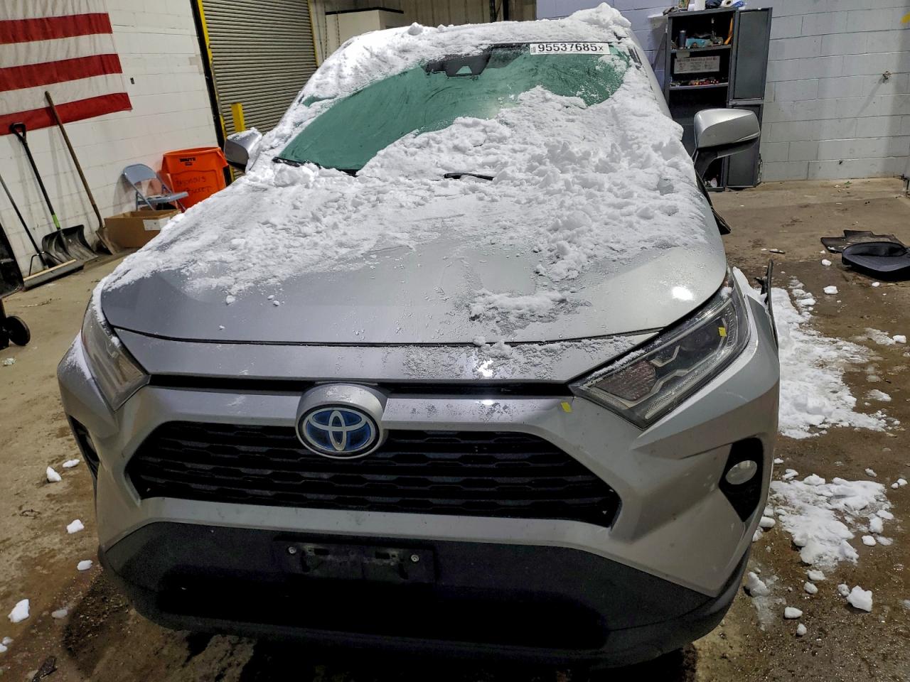 Toyota RAV4 Xle Image 13