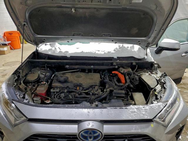 Toyota RAV4 Xle Image 9