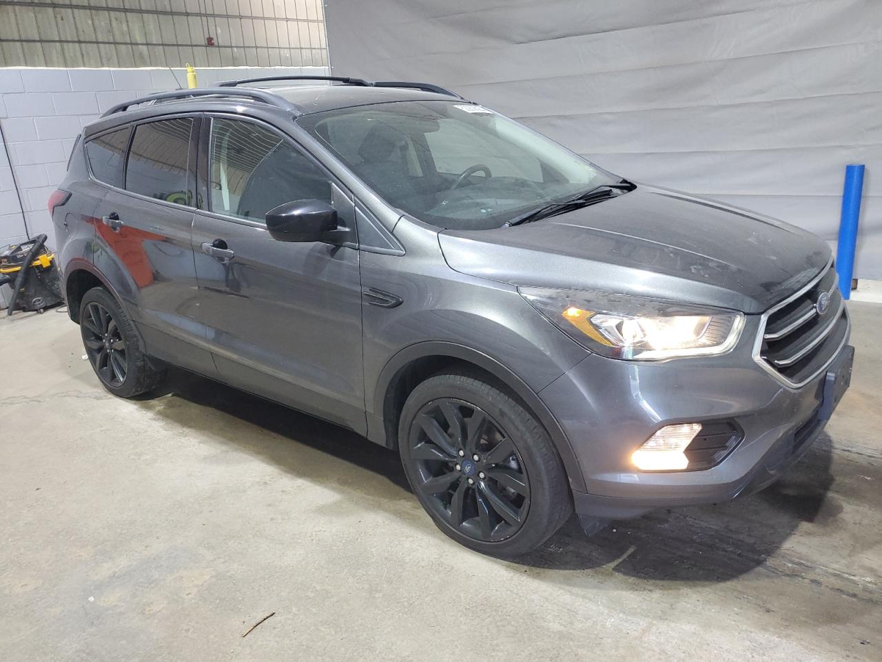 Ford Escape Se Image 4