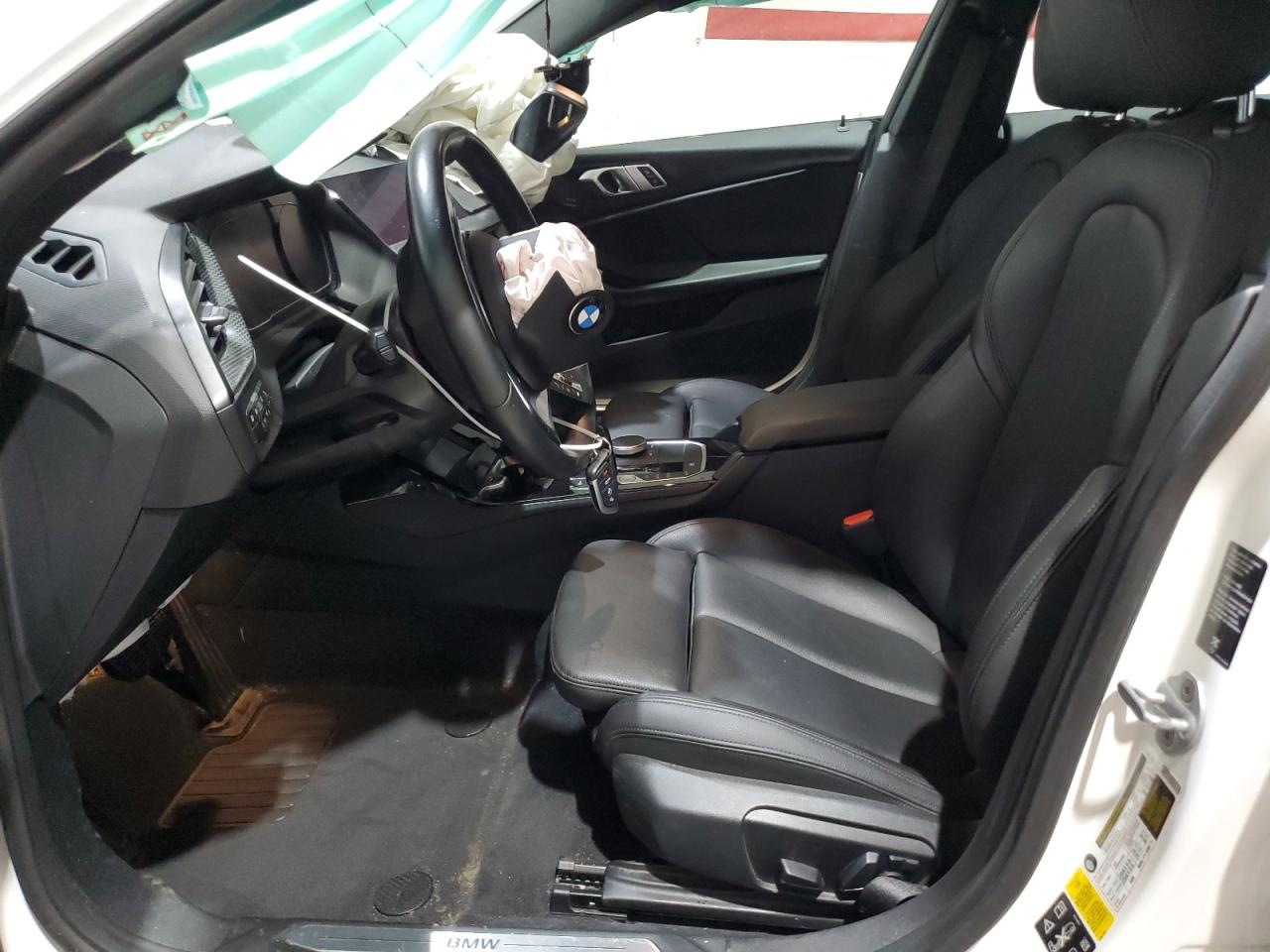 BMW 2 Series Image 6