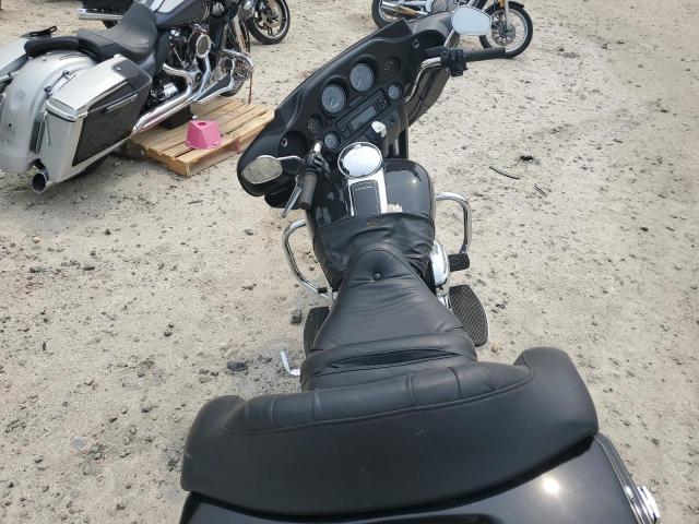 Harley-Davidson Fl Image 4