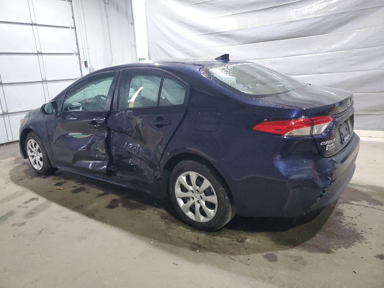 Toyota Corolla Le Image 11