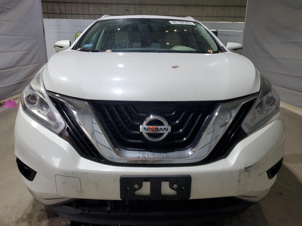 Nissan Murano S Image 8