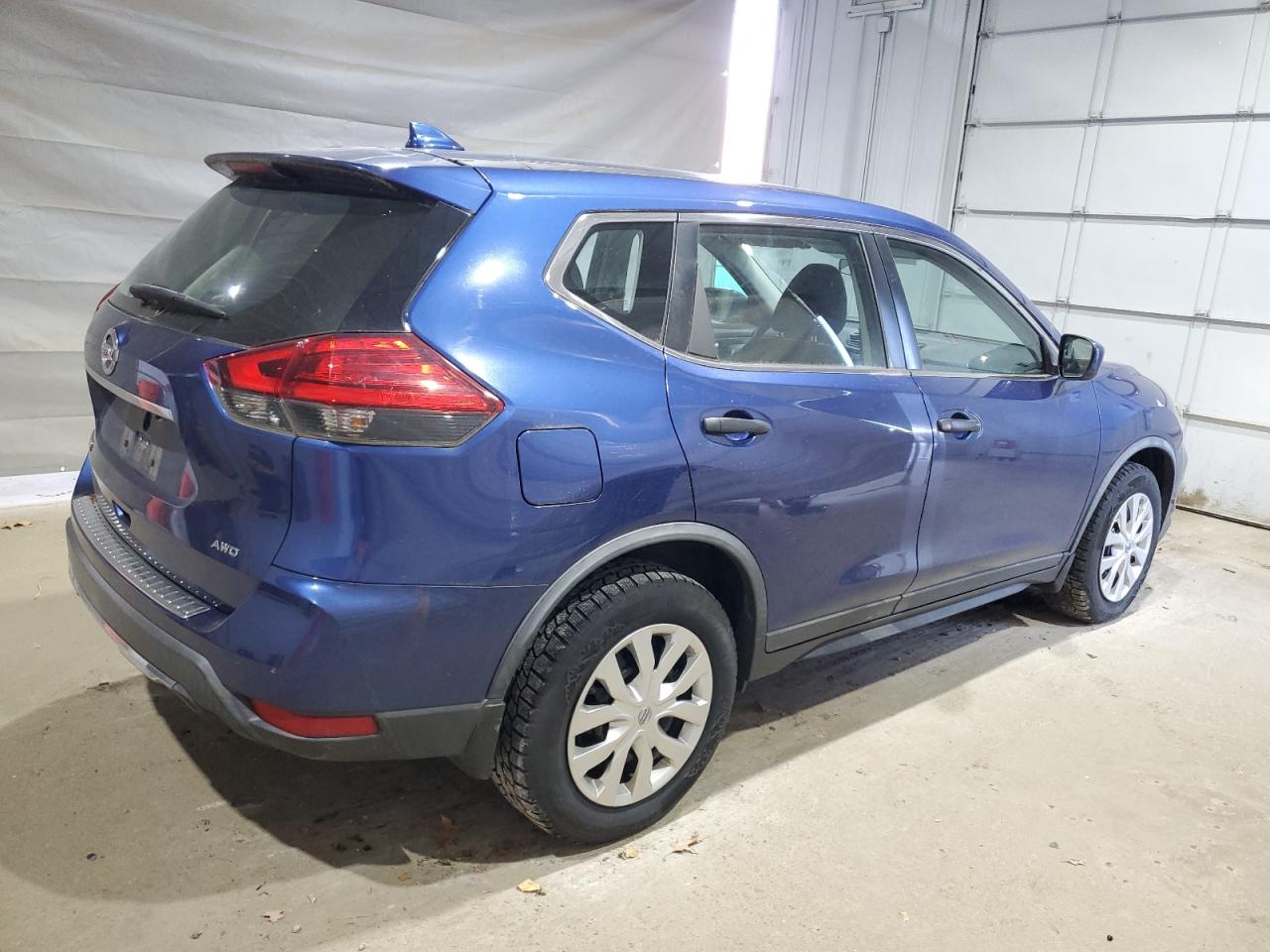 Nissan Rogue S Image 13