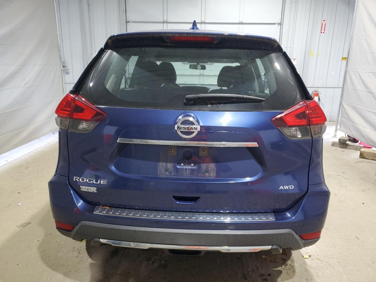 Nissan Rogue S Image 10