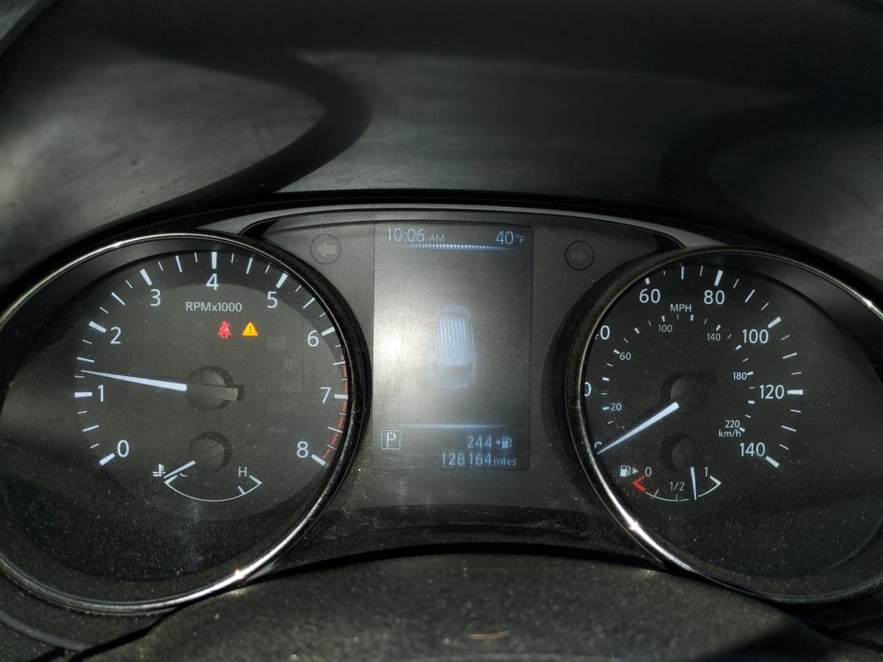 Nissan Rogue S Image 9