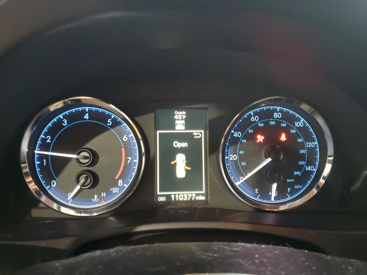 Toyota Corolla L Image 7