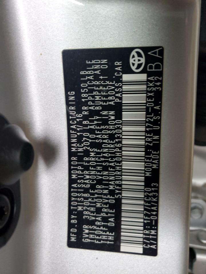 Toyota Corolla L Image 9