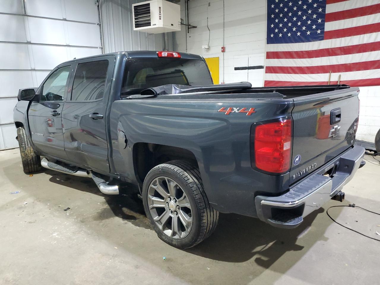 Chevrolet Silverado K1500 Lt Image 3